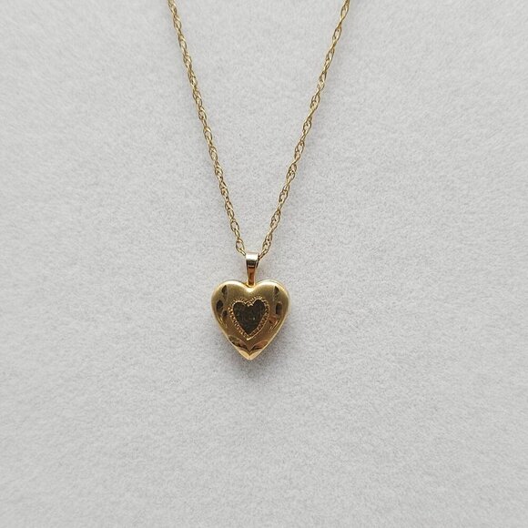 14kt Gold Filled Engraved Heart Locket Necklace Signed PPO - Picture 2 of 9